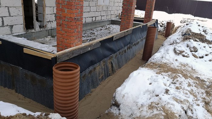 Установка смотрового колодца диаметр 315 мм (до 1,2 метров), промежуточного коллектора в Камешкове
